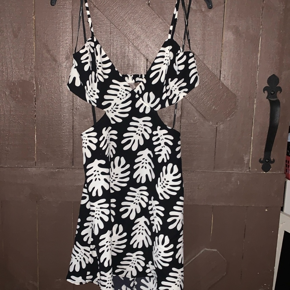 Forever 21 - woman’s dress